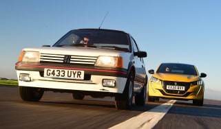 Peugeot 205 GTI vs Peugeot 208